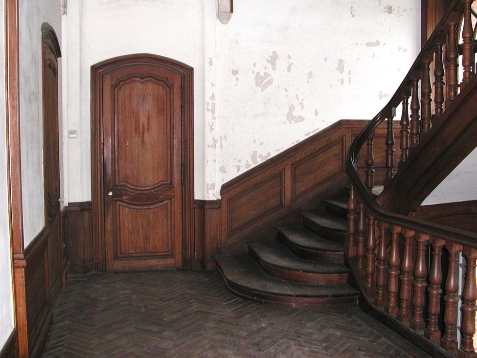 Château de Rivaulde : Escalier secondaire, vue partielle