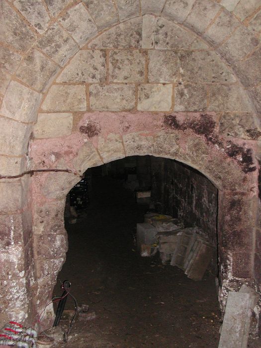 Ancien prieuré de Croixval : Cave, vue partielle