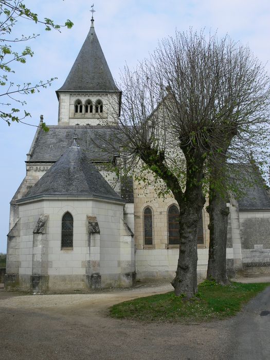 Eglise Saint-Hilaire : Chevet, vue générale