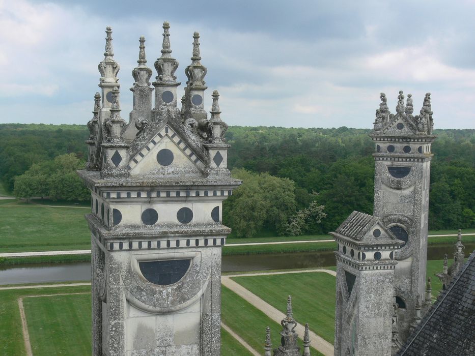 Domaine national de Chambord : Détail d'une des souches de cheminée