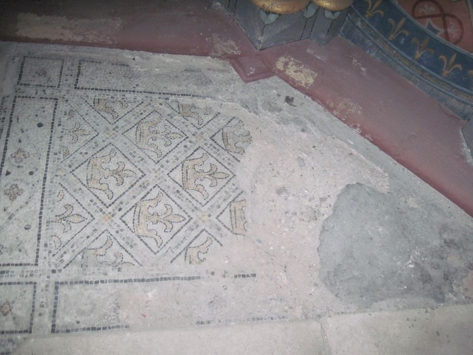 autel, détail du pavement de mosaïque