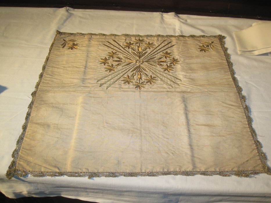 voile de calice, face blanche