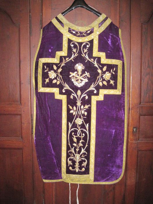 chasuble