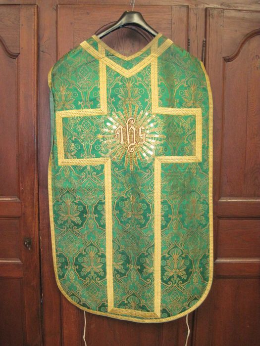 chasuble