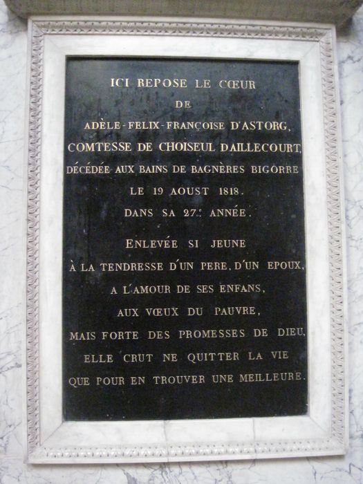 monument funéraire