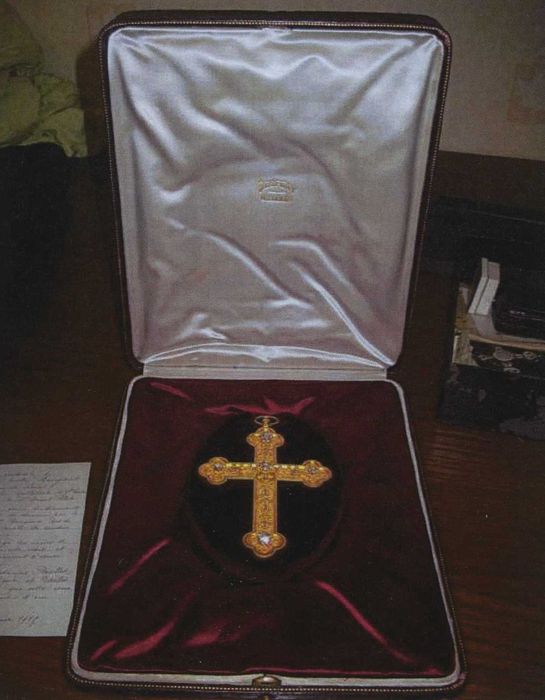 croix pectorale