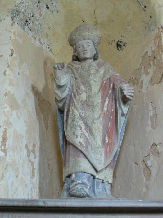 statue : saint évêque bénissant