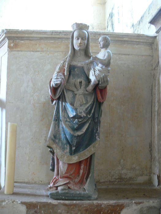 statue : Vierge à l'Enfant