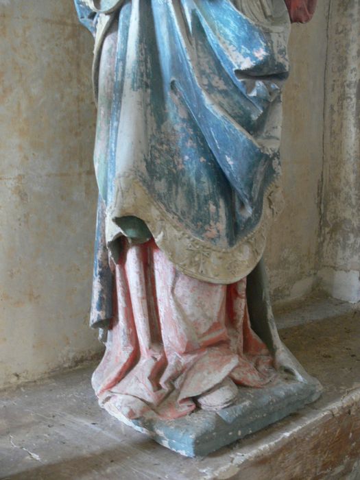 statue : Vierge à l'Enfant, détail