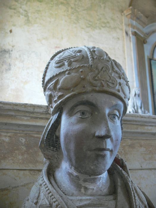 statue : Saint Léger, détail