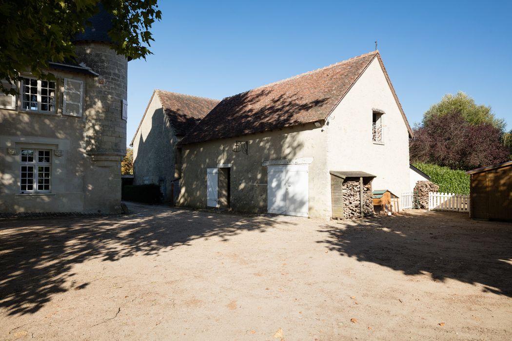 grange, façades sud et est