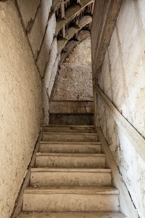 grange, escalier d’accès aux combles