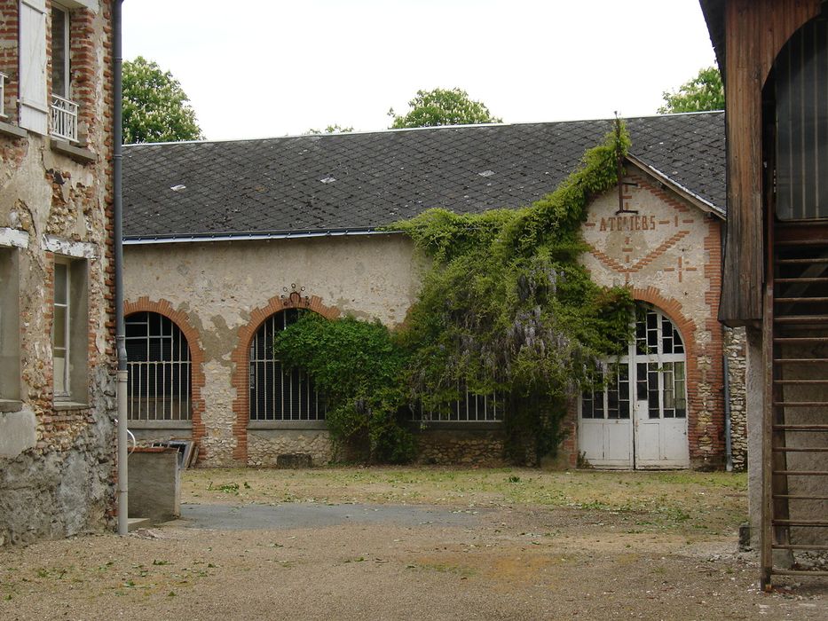 un des bâtiments du site