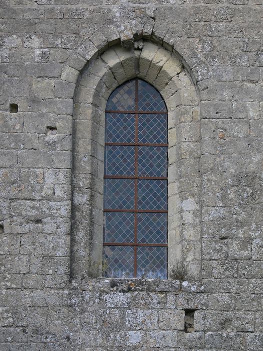 chapelle, façade ouest, détail de la baie