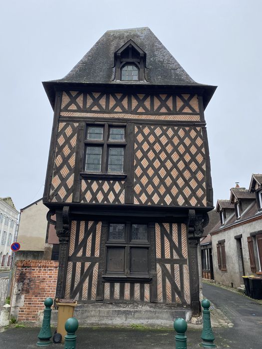 Maison en pans de bois ou Hôtel de la Chancellerie