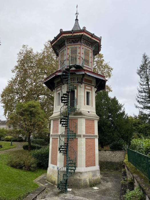 château d’eau du parc