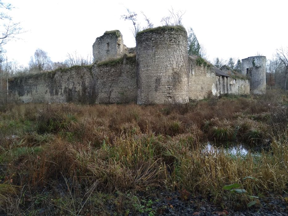 enceinte extérieure, tour d’angle sud-ouest