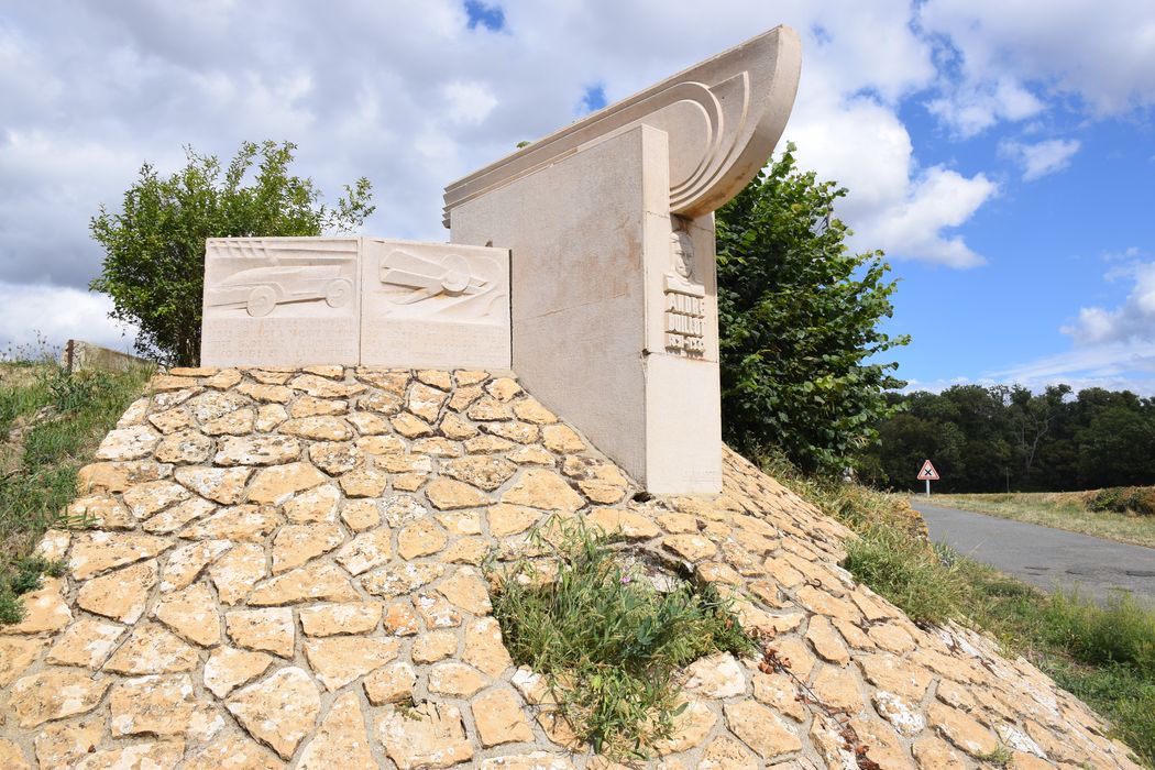 vue générale du monument