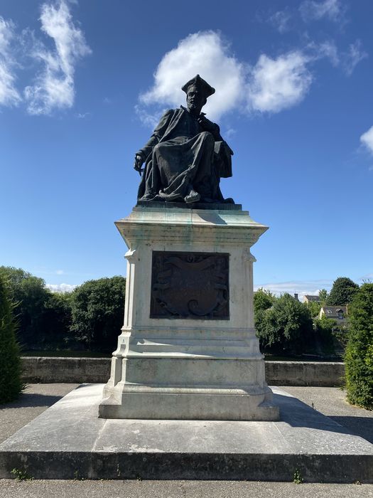 vue générale du monument