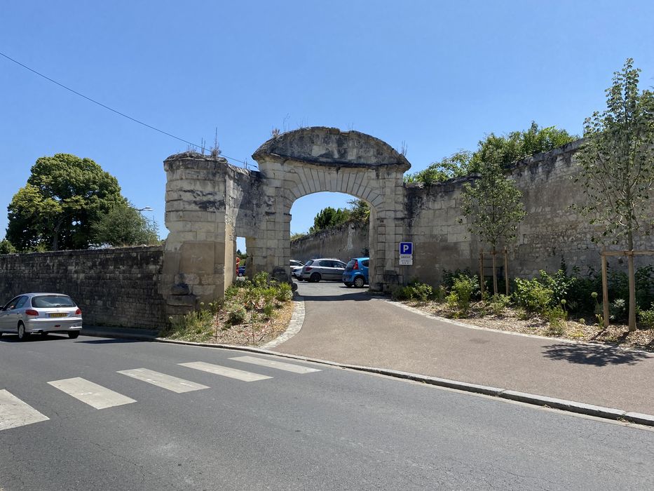 portail monumental