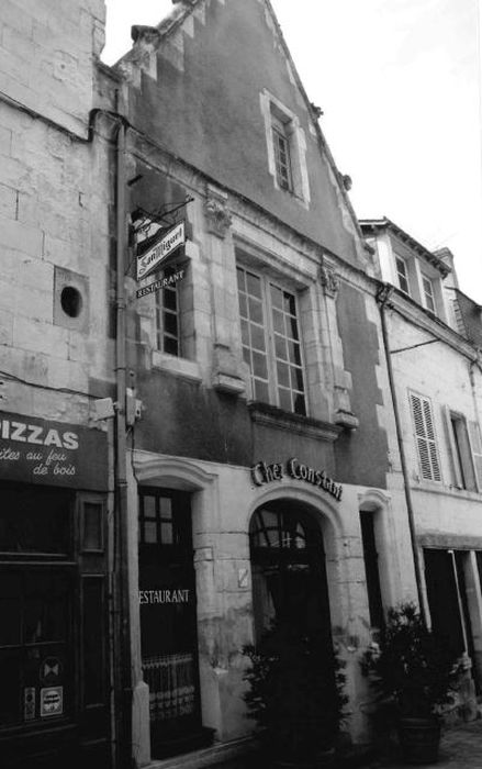 façade sur rue