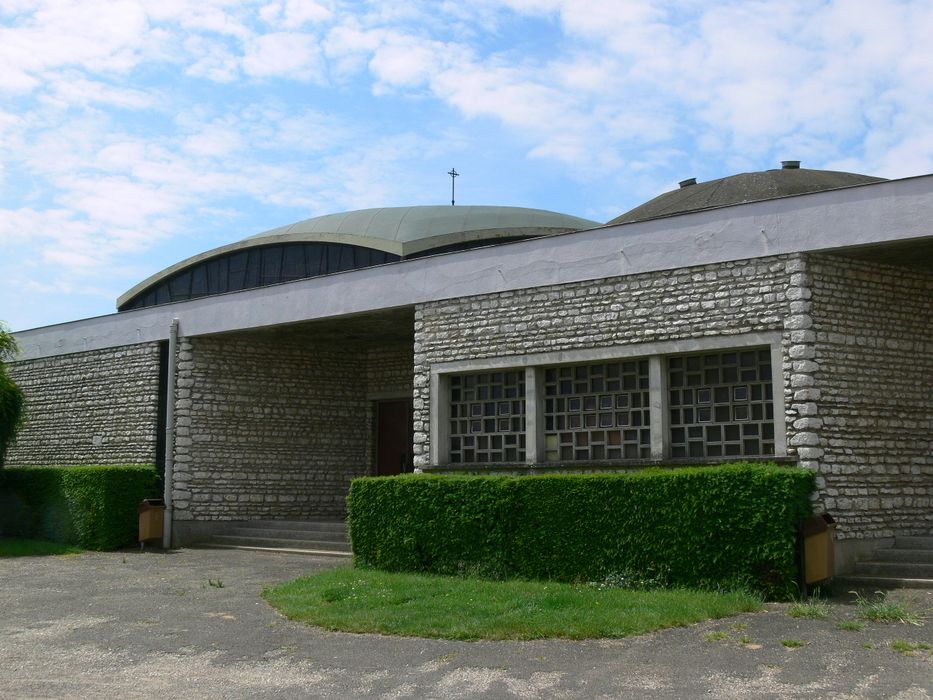 Eglise Saint-Jean-Baptiste : Vue partielle