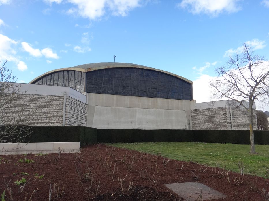 Eglise Saint-Jean-Baptiste : Ensemble est, vue générale