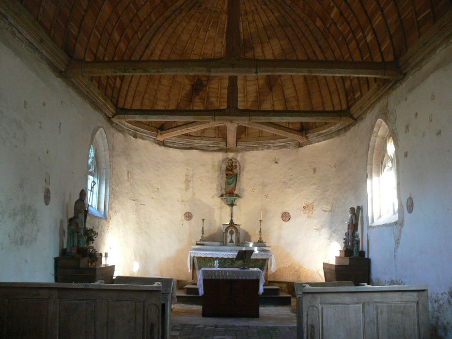 Eglise Notre-Dame de Villevillon : Choeur, vue générale