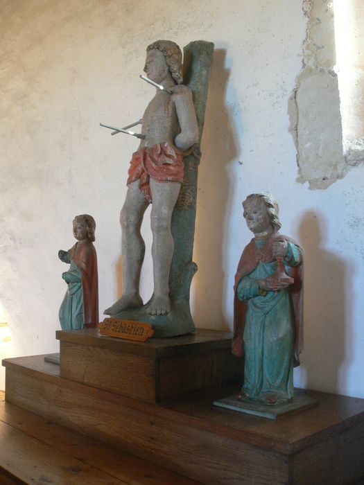 statues : saint Sébastien, anges céroféraires