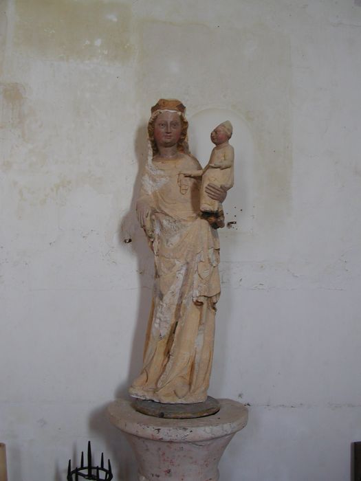 Statue : Vierge à l'Enfant