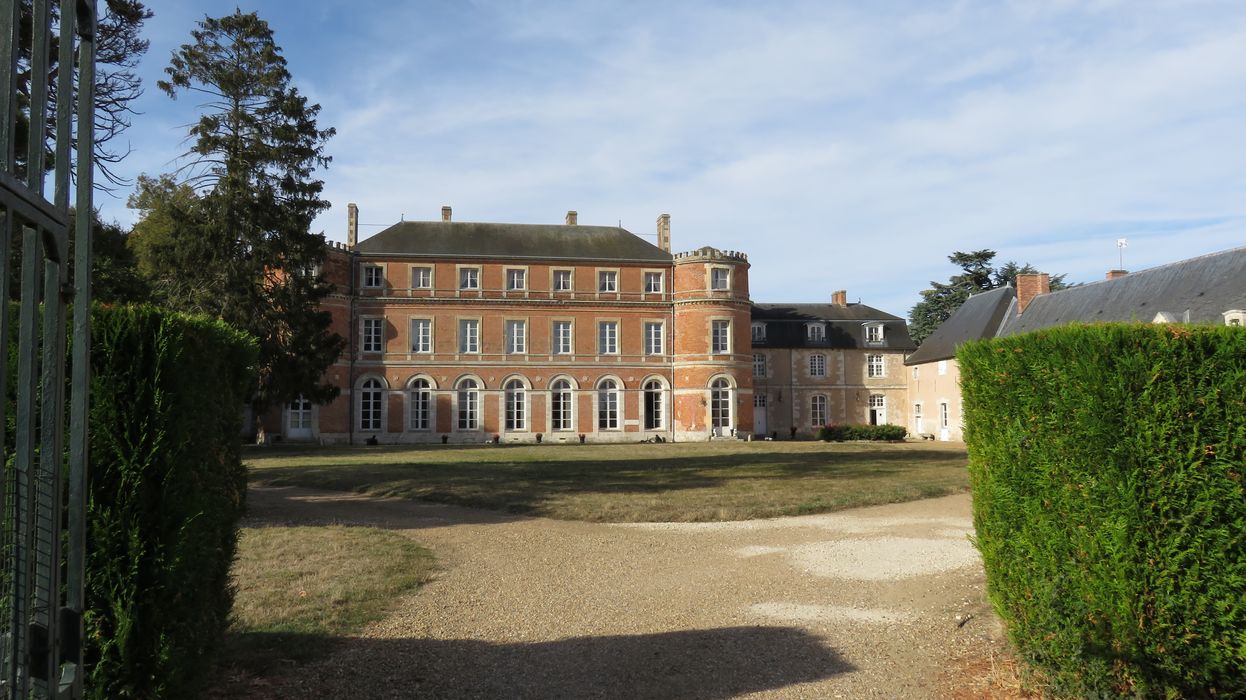 Château : Ensemble nord-est, vue générale