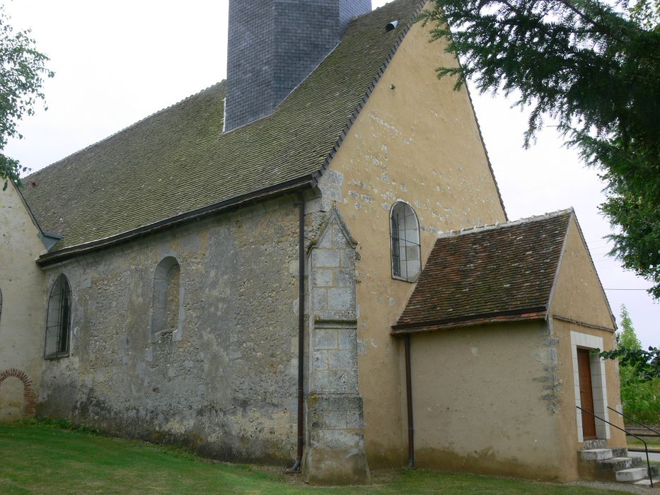 Eglise Saint-Thomas : Ensemble nord-ouest, vue partielle