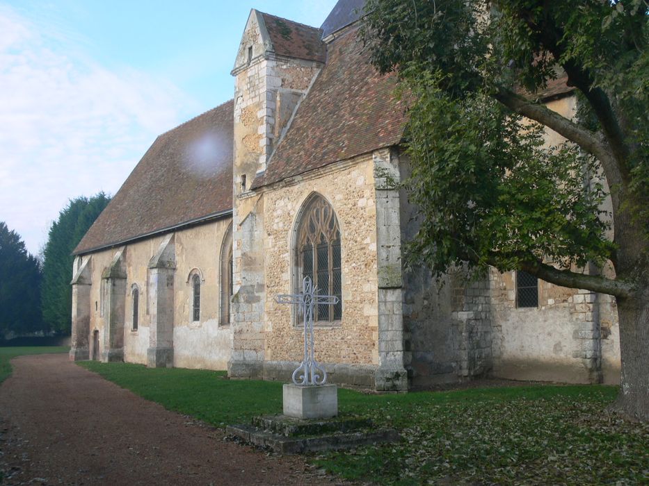 Eglise Saint-Blaise : Flanc sud, vue partielle