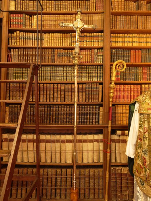 Croix de procession : vue générale