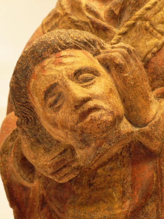 Statuette : détail de la tête
