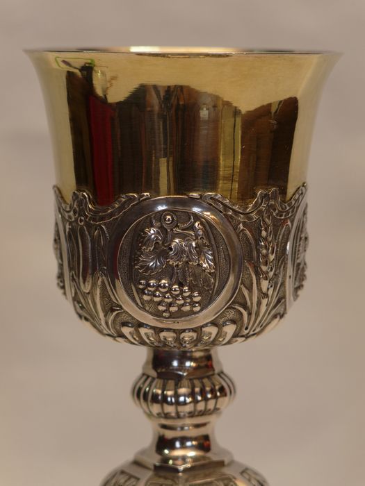 Calice : vue partielle de la coupe
