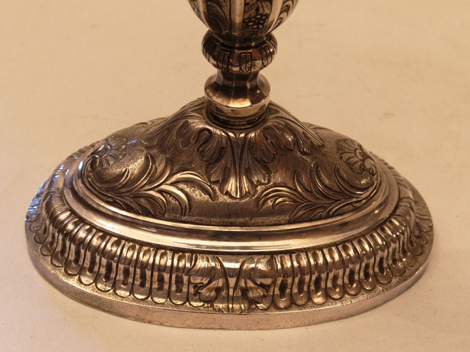 Reliquaire-monstrance : vue partielle du pied