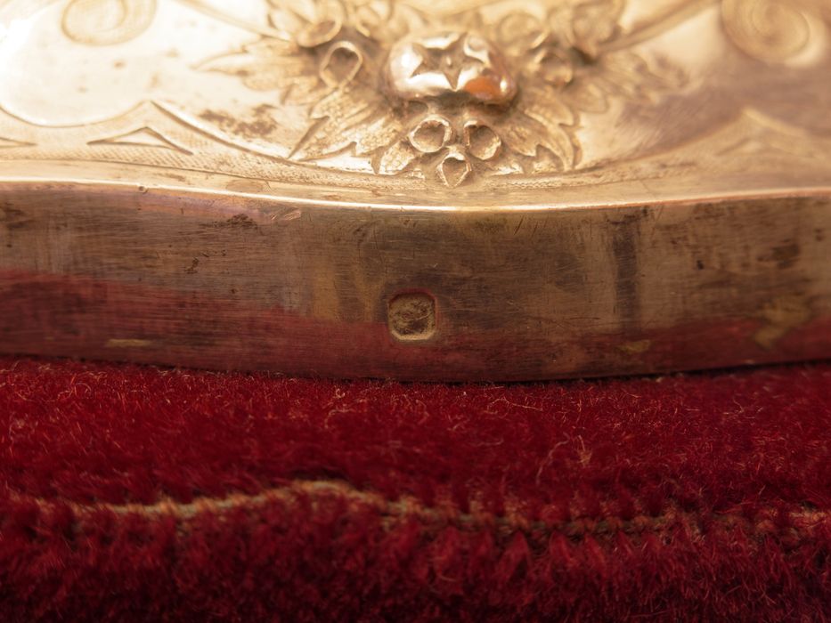 Reliquaire-monstrance : détail du poinçon de titre