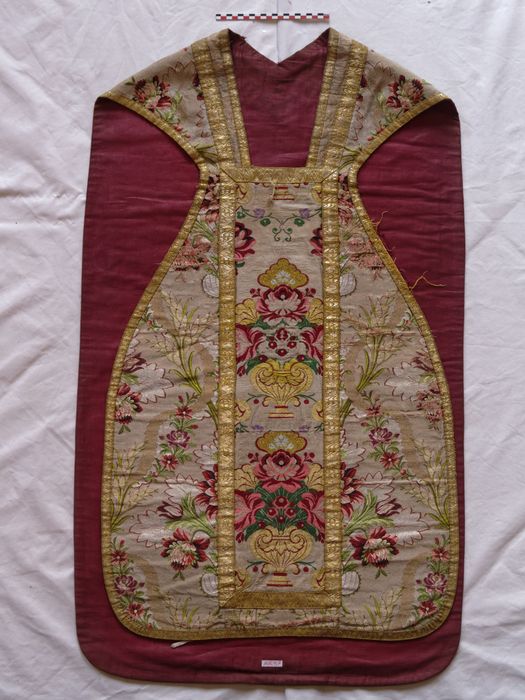 Chasuble : vue générale de l'avers