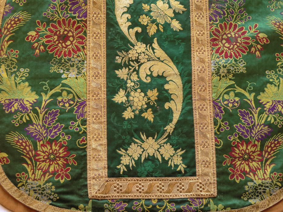 Chasuble : avers, vue de détail