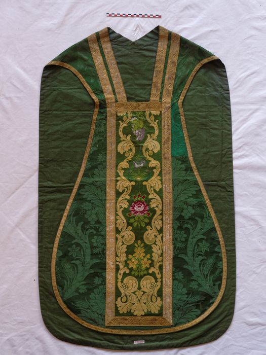 Chasuble : vue générale de l'avers