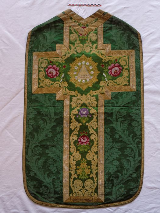 Chasuble : vue générale du revers