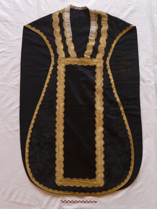 Chasuble : vue de l'avers