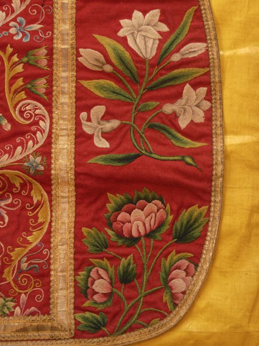 Chasuble : avers, vue de détail