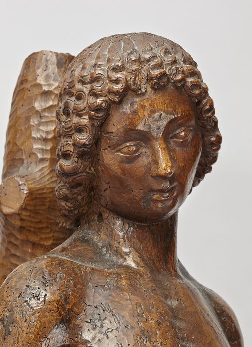 Statue (Saint Sébastien) : vue de détail - © conservation régionale des Monuments historiques Bourgogne-Franche-Comté ; © archevêché de Besançon