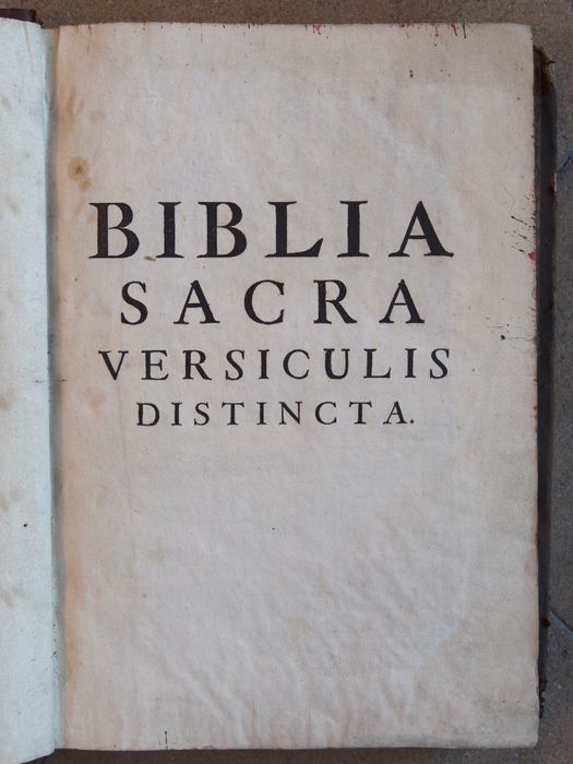 Livre (Biblia sacra) : page de garde