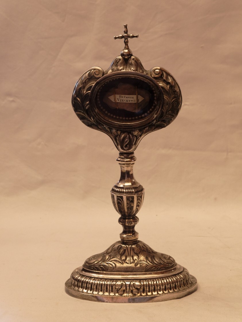 Reliquaire-monstrance avec un os de la tête de saint Vincent (inv. 366)