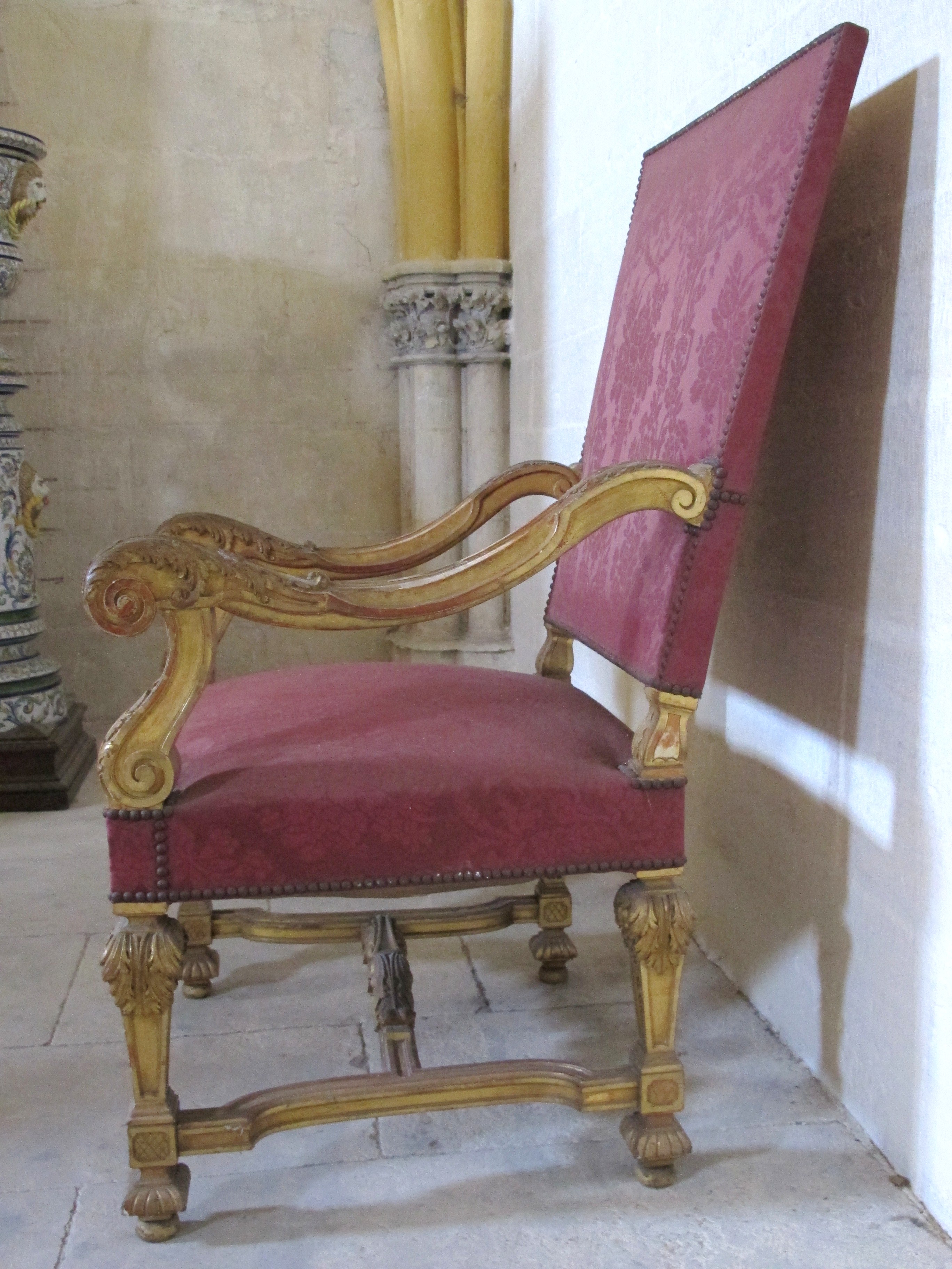 Fauteuil épiscopal