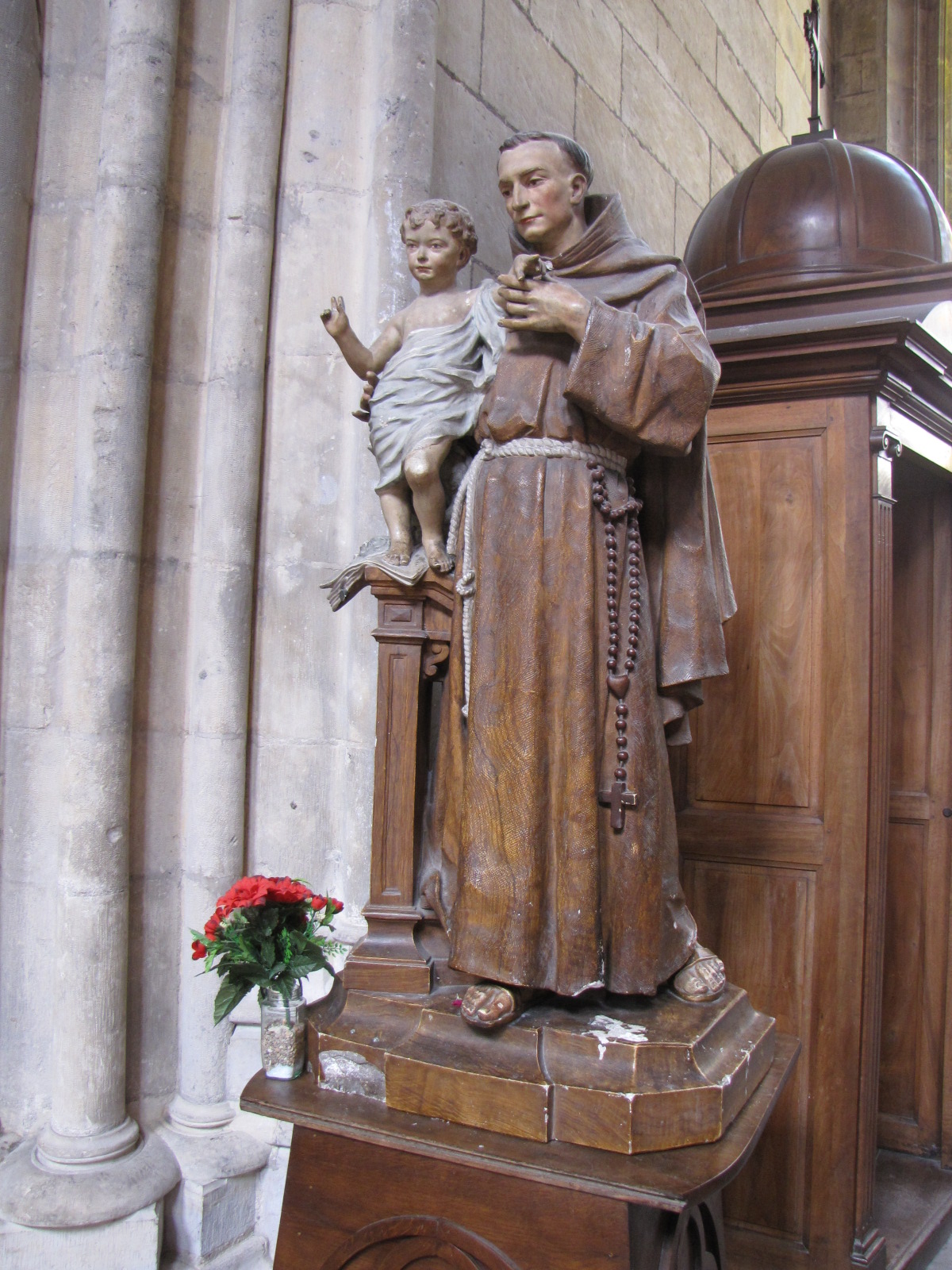 statue : Saint-Antoine de Padoue