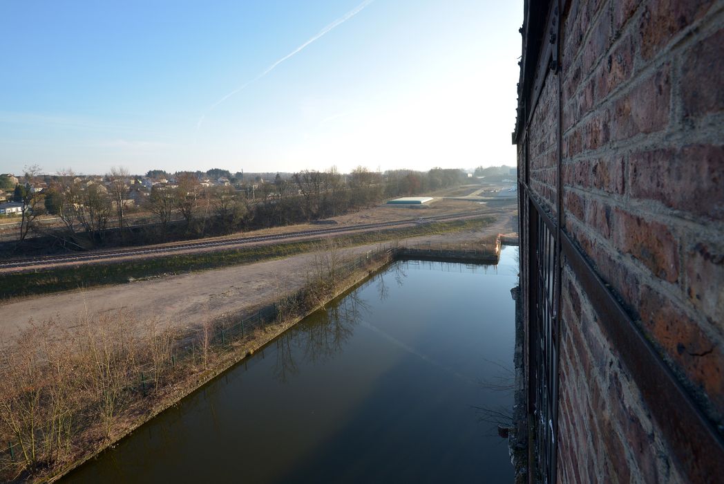 port coté ouest depuis le bâtiment central du lavoir